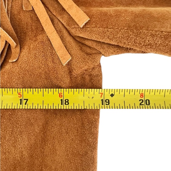 Ralph Lauren suede Jacket Fringe RARE Western size M toggle bone buttons - Picture 14 of 16